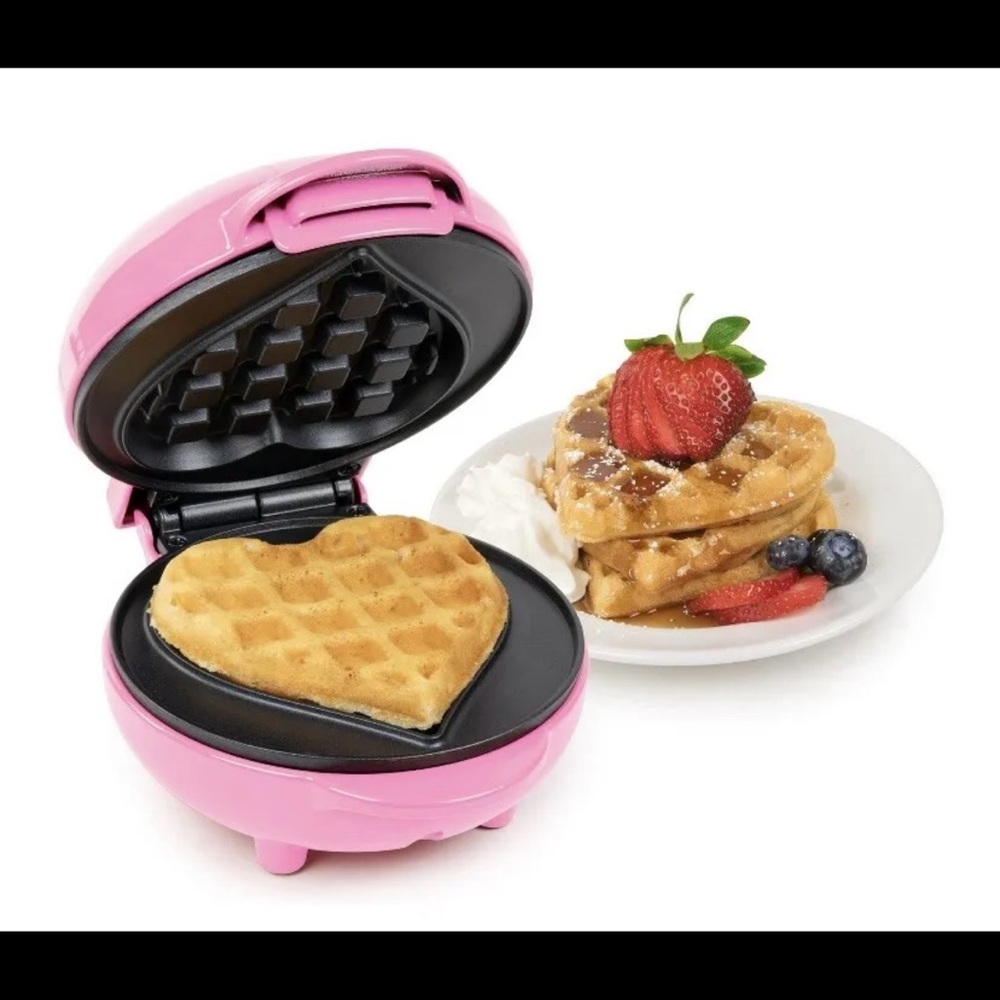 My Mini Pink Heart Shaped Waffle Maker 5" Non-Stick Quickly Heats